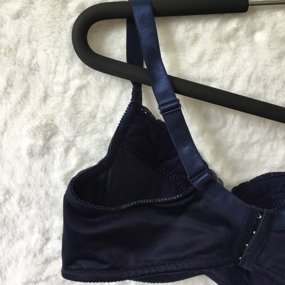 BodiBra Navy Lace Support & Shaping Bra - Picture 10 of 15